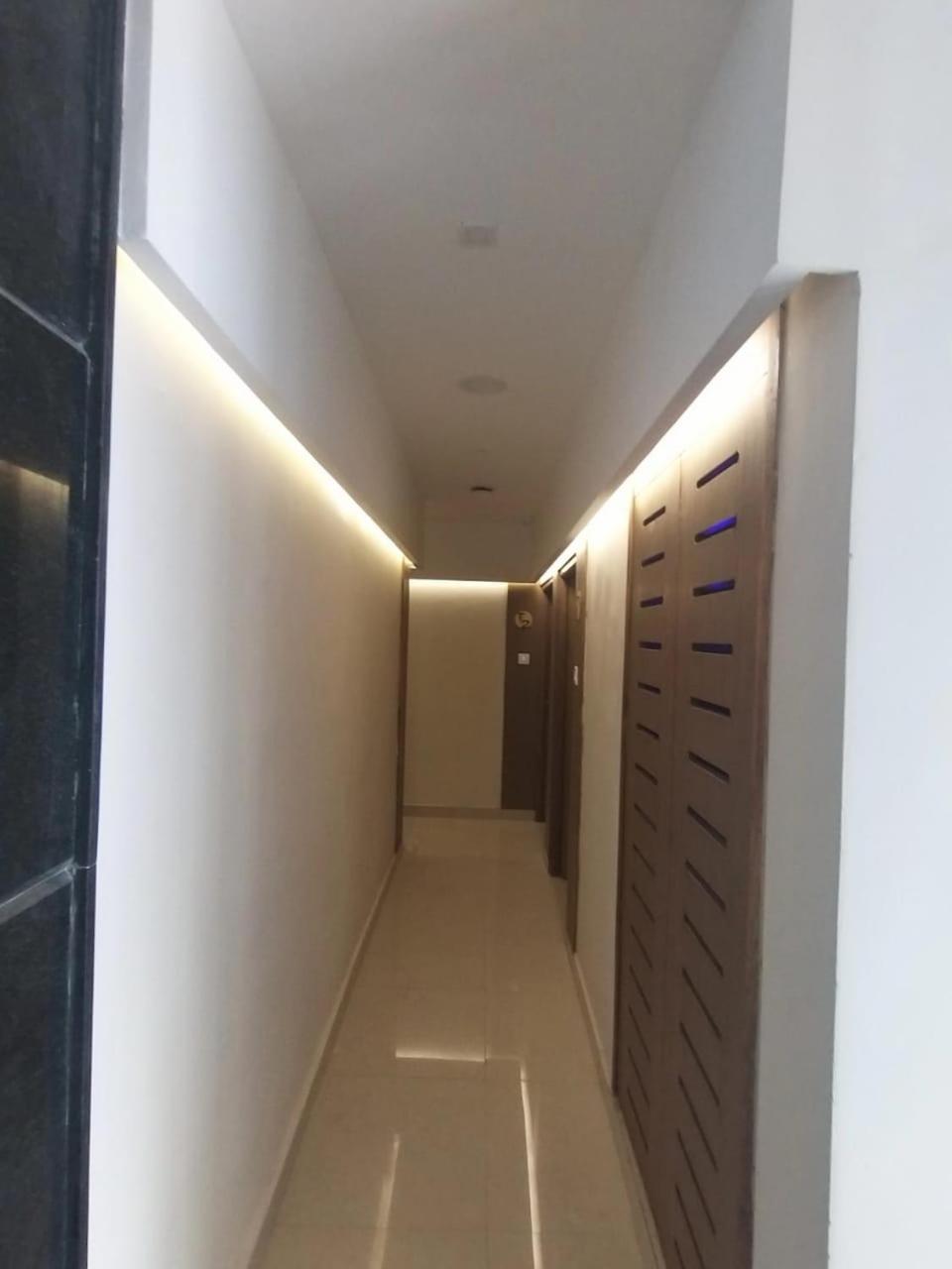 Grand Elegant Hotel Chennai Bagian luar foto